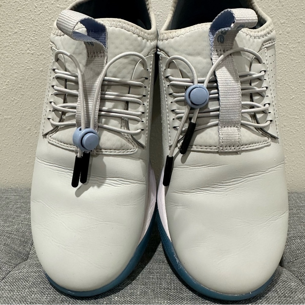 Clove “Grey Matter” Nursing Sneaker - Picture 7 of 15